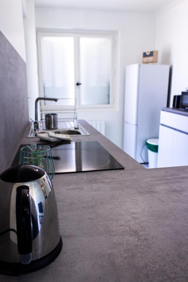 Apartamento Maisonnette Avec Jardin, Parc Du Chene Bron Exterior foto